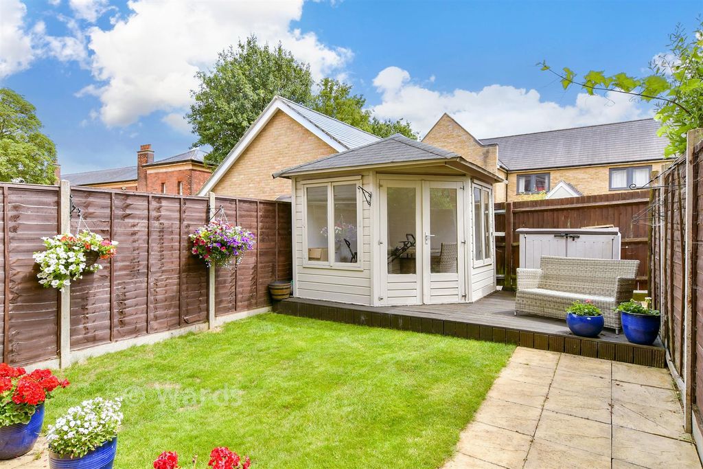 Property photo 1 of 16 Rear Garden