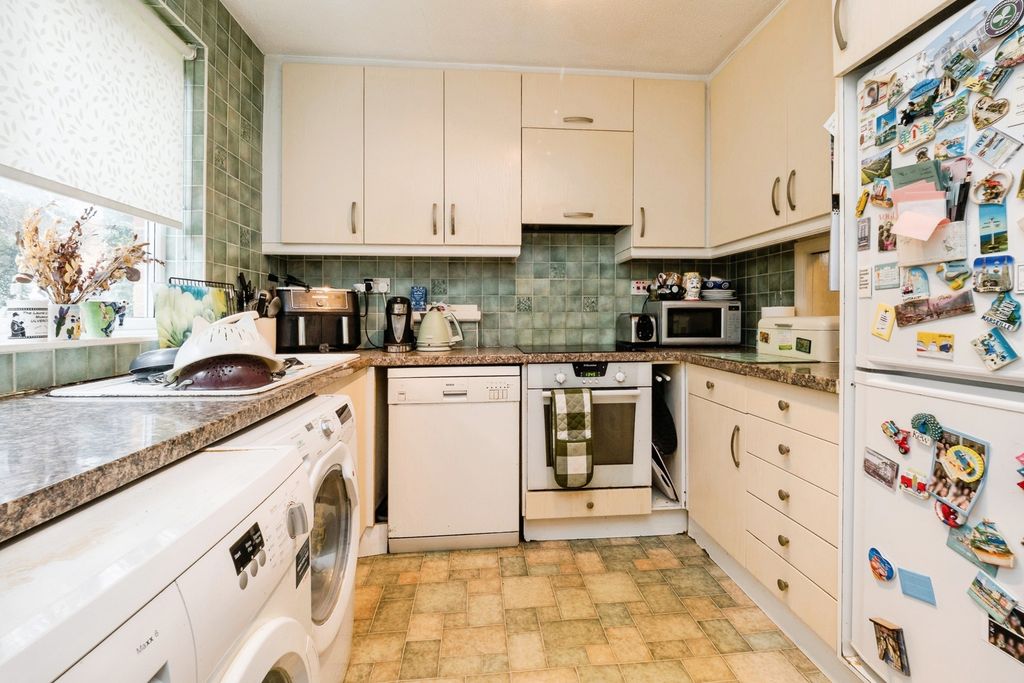 Property photo 3 of 14 Pbox-Img.Jpg