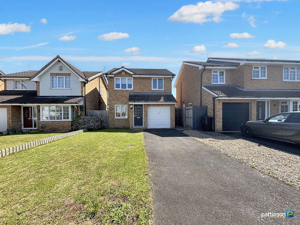 Property photo 1 of 10