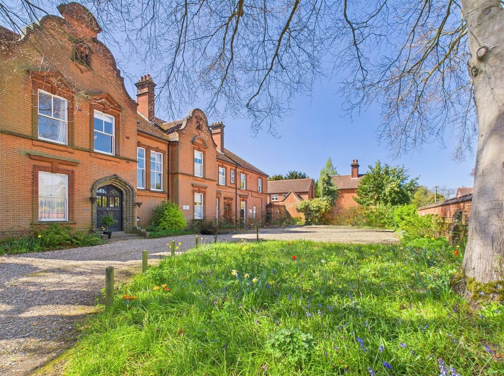 Property photo 1 of 12 Picture No. 08