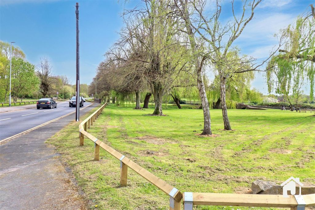 Property photo 2 of 23 Img_0537.Jpg