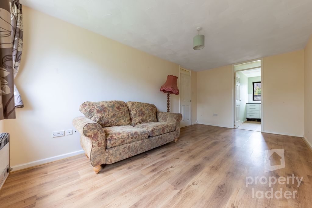 Property photo 3 of 11 Pl-5