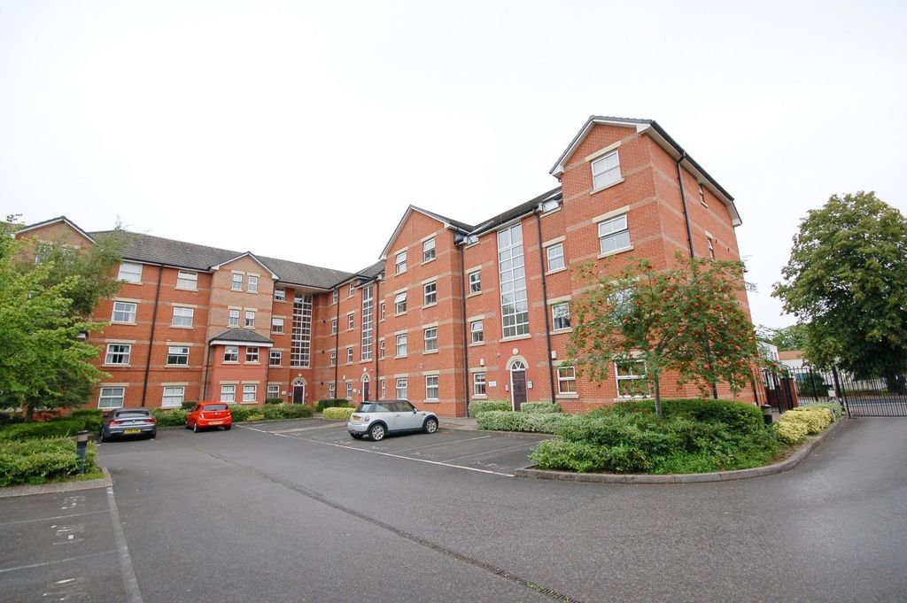 Property photo 1 of 7 External