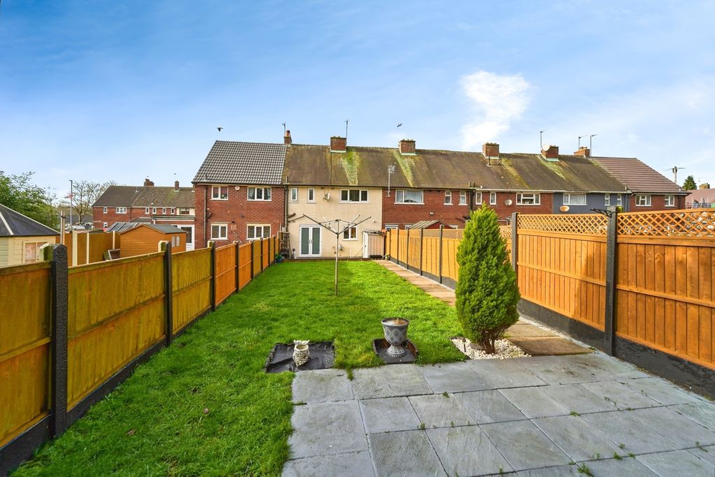 Property photo 2 of 17 Pbox-Img.Jpg