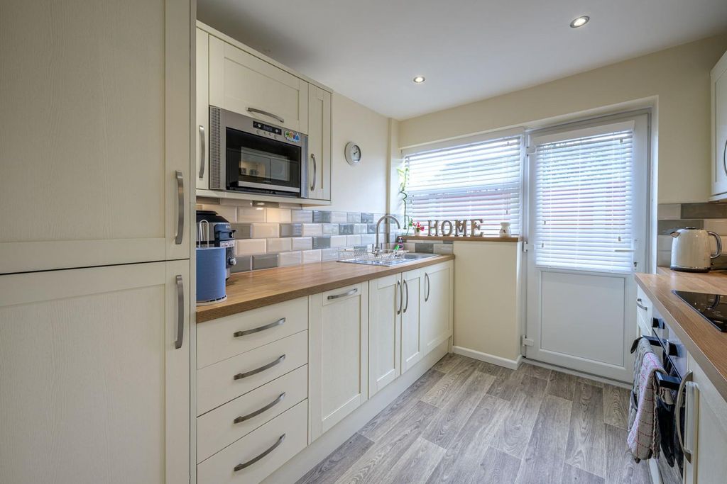 Property photo 3 of 17 _Msm0408-1.Jpg