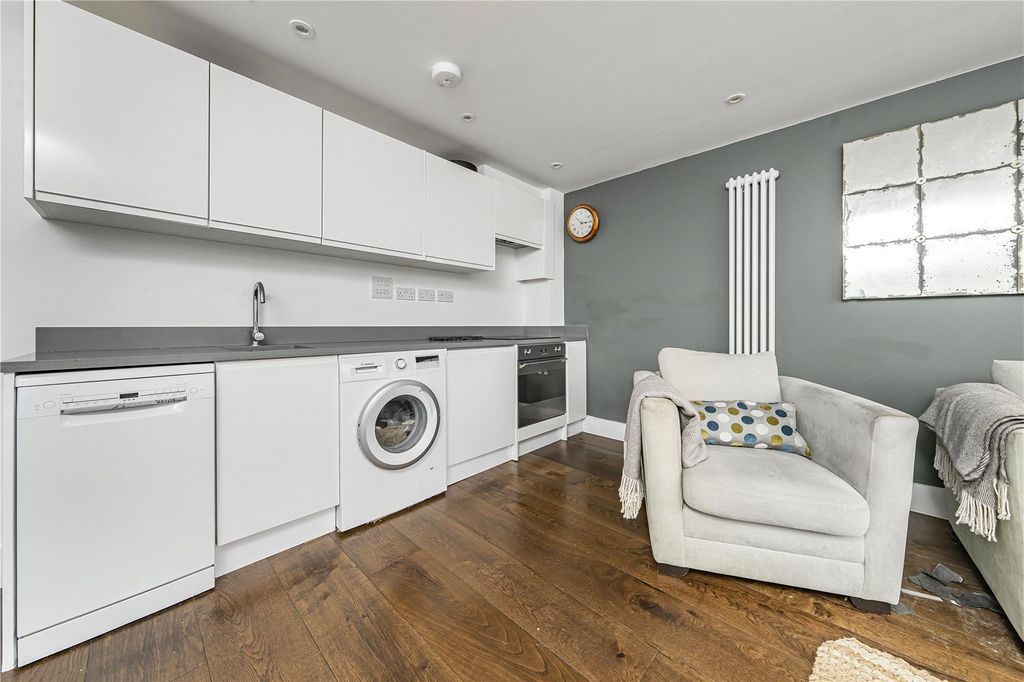 Property photo 3 of 11 Picture No. 05