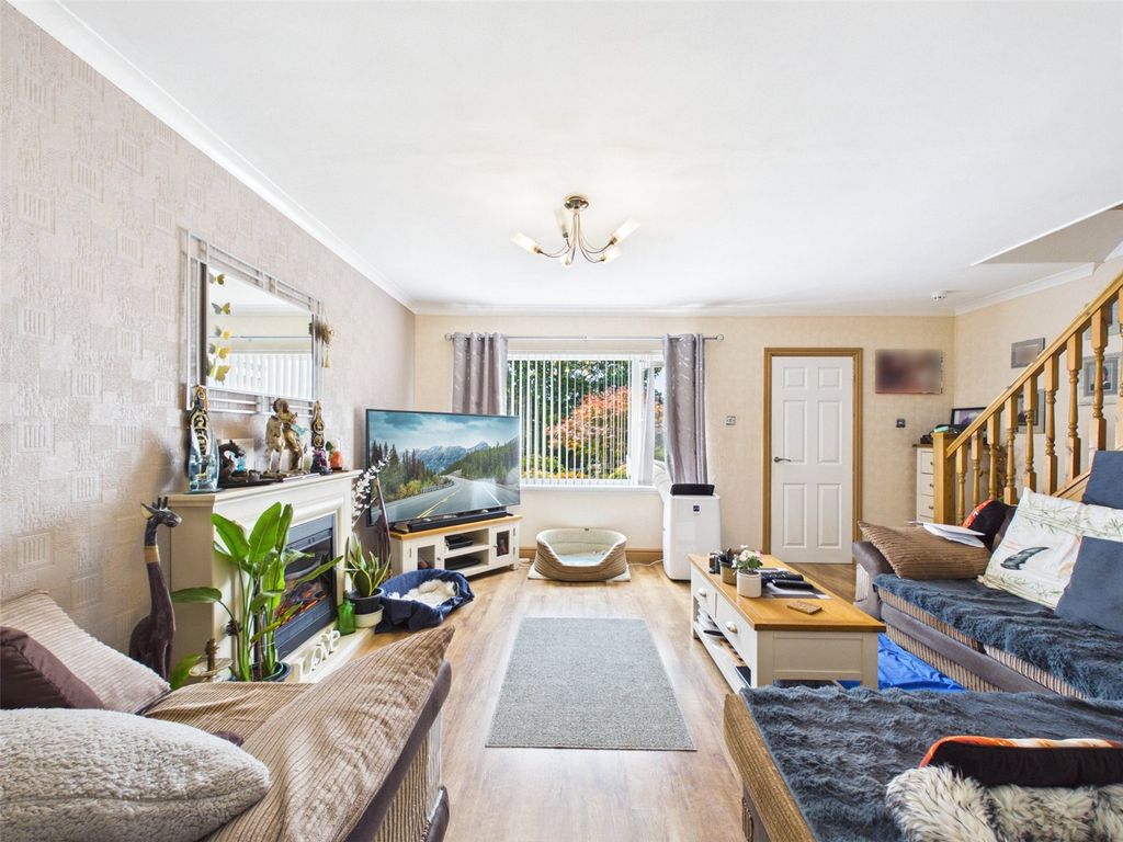 Property photo 3 of 17 Picture No. 07