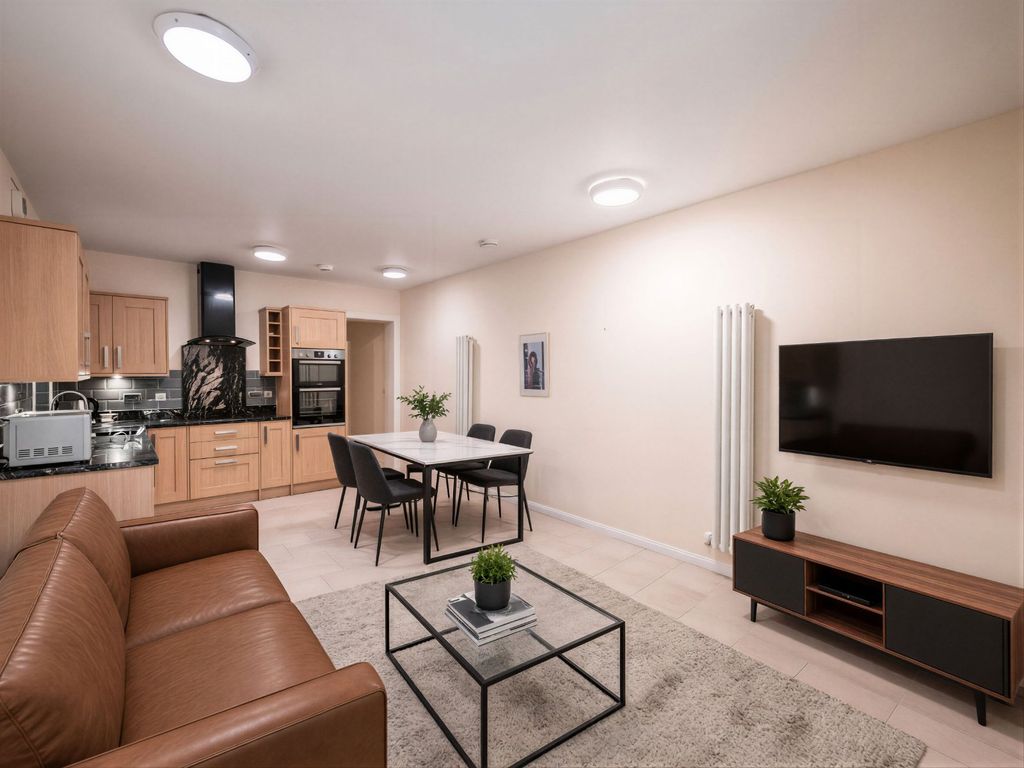 Property photo 2 of 21 Virtual Staging