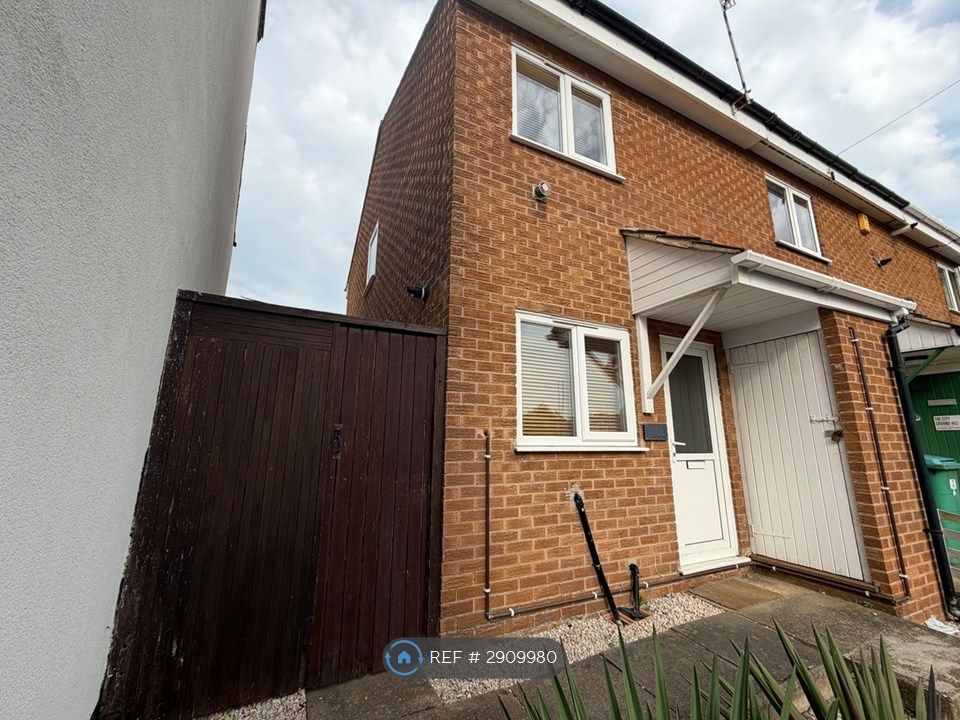 Property photo 2 of 25