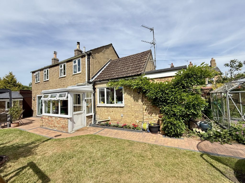 Property photo 1 of 14
