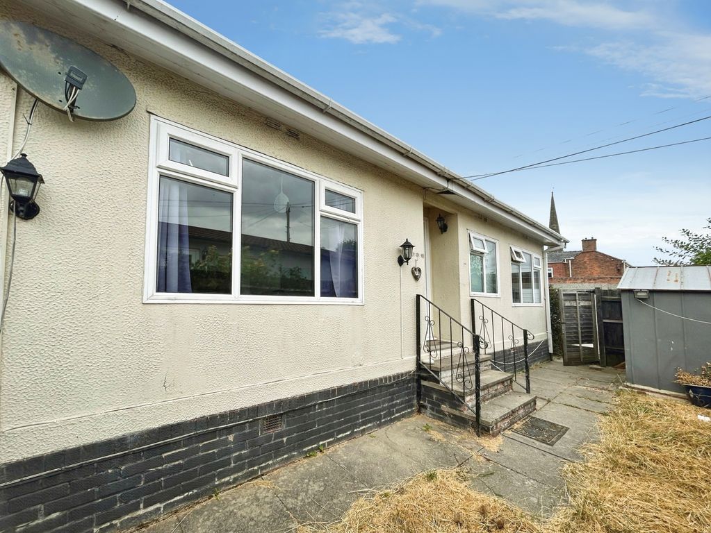 Property photo 1 of 13 Front