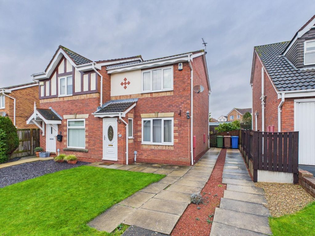 Property photo 2 of 16 Front Exterior