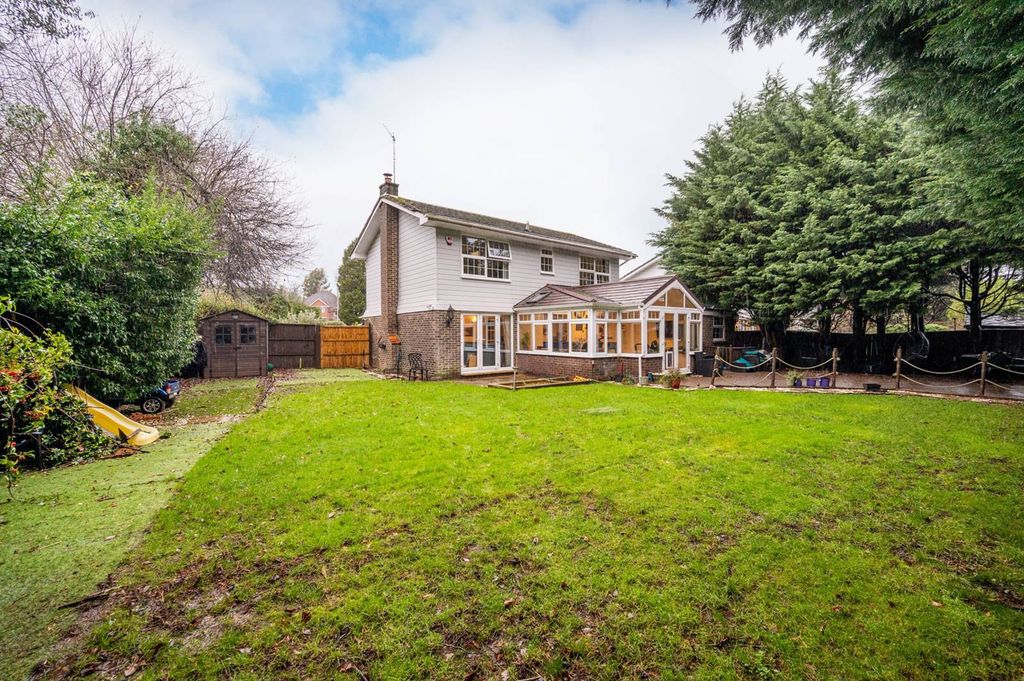 Property photo 1 of 17