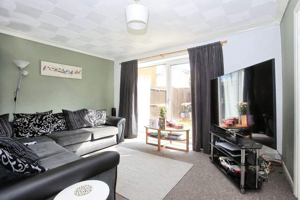 Property photo 2 of 15