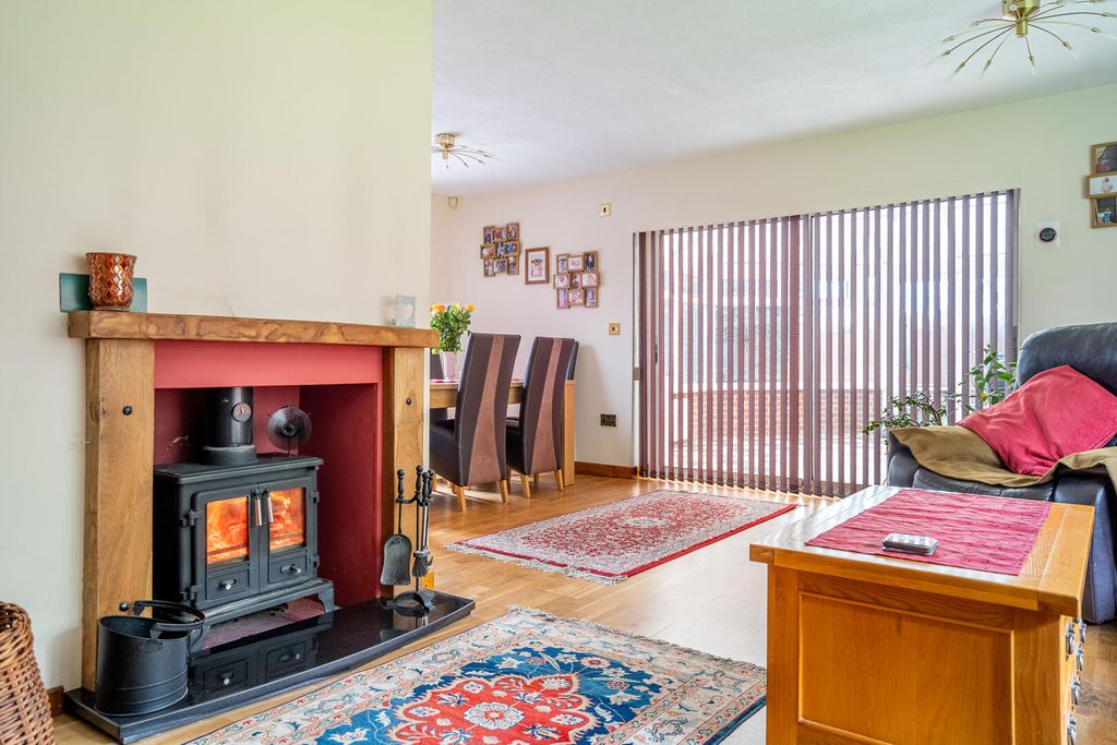 Property photo 3 of 29 Living Room