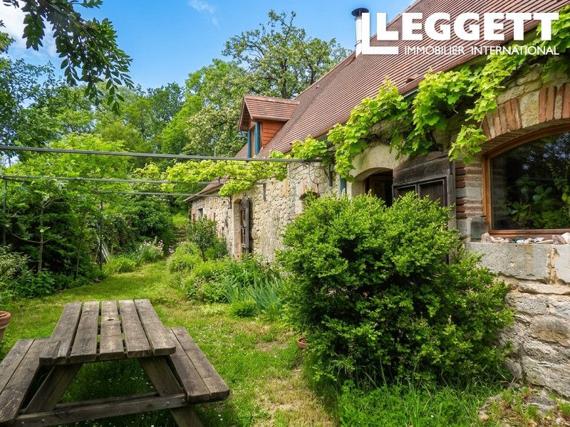 Property photo 1 of 10