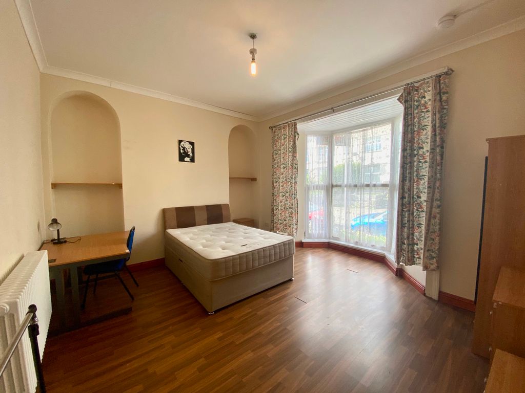 Property photo 1 of 29