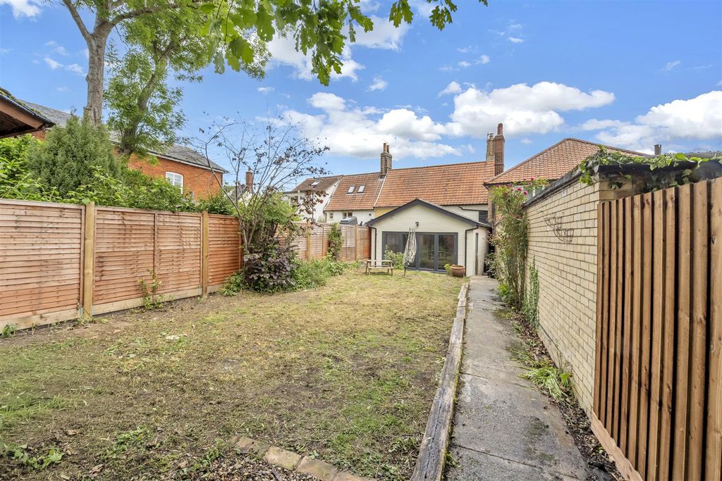 Property photo 1 of 20 Dcp_1845.Jpg