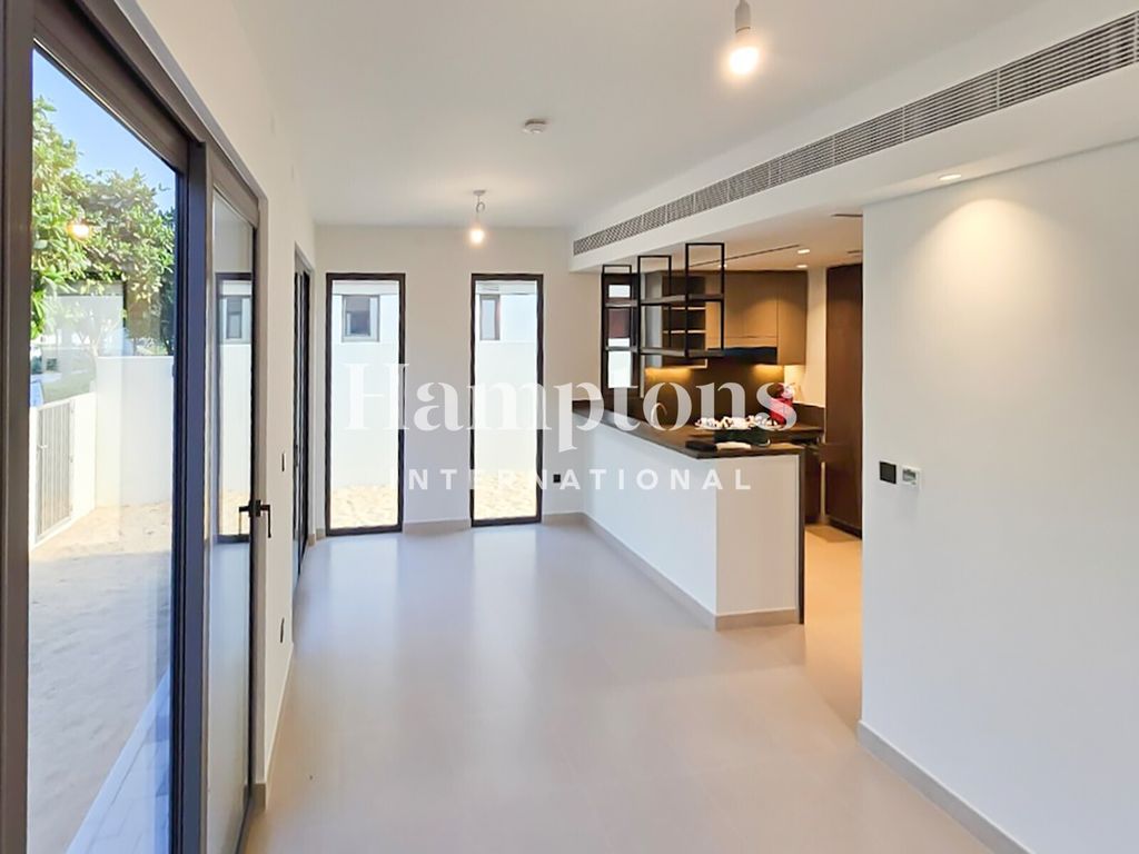 Property photo 2 of 14 Media 2