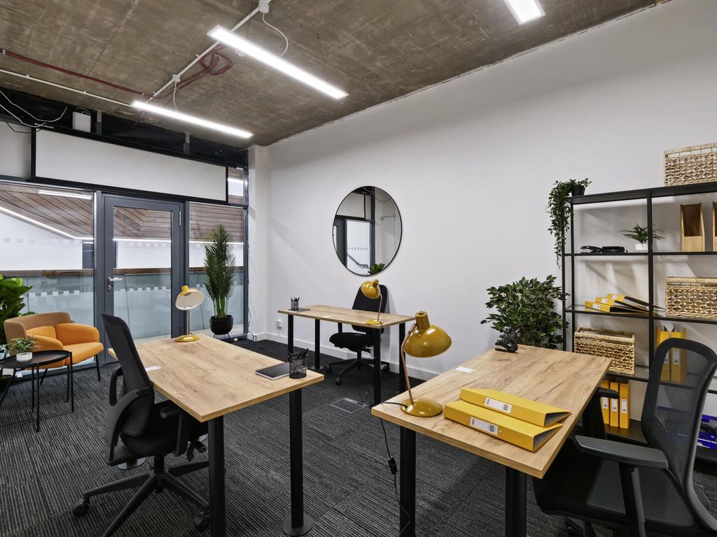 Property photo 3 of 6 Study