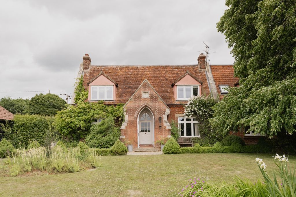 Property photo 2 of 39 290210 - The Old School, White Colne-51.Jpg