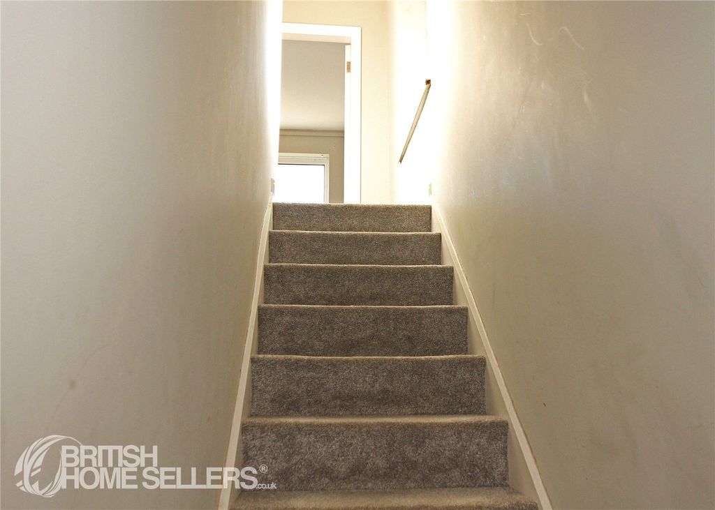 Property photo 3 of 17 Picture No. 16