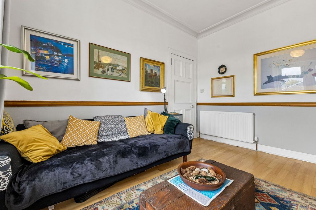 Property photo 3 of 24