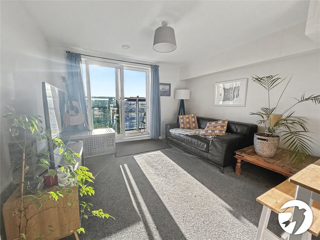 Property photo 2 of 25 Robinson Jackson