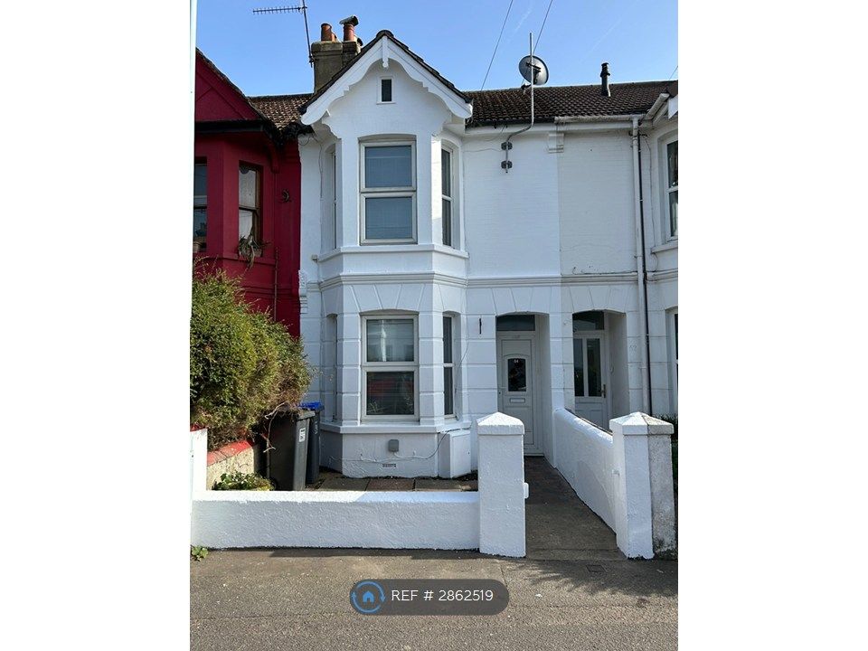 Property photo 1 of 12 Front Of House