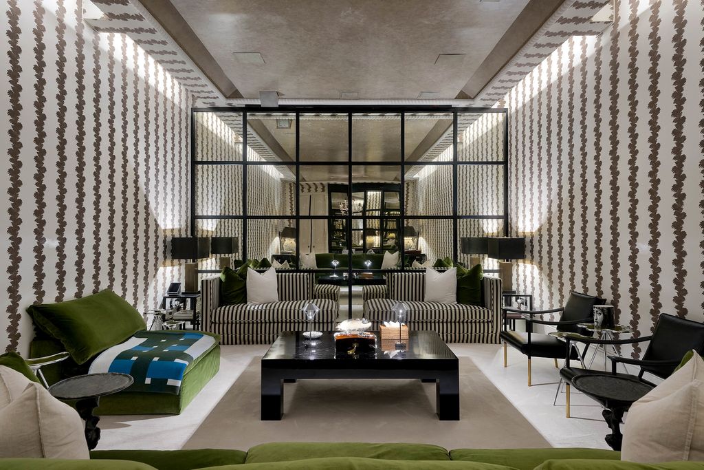 Property photo 2 of 26