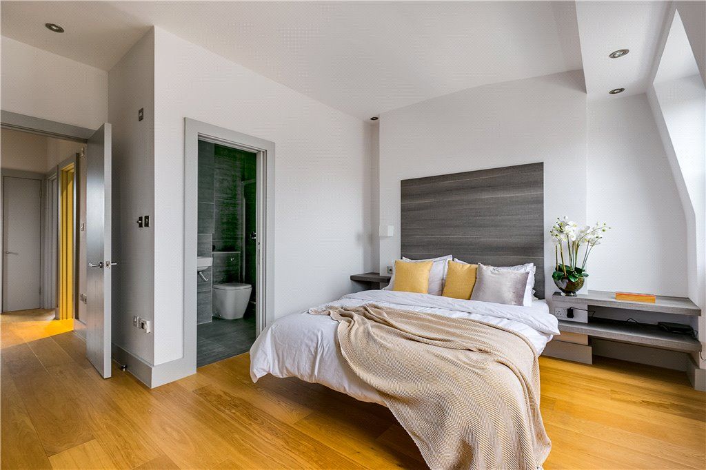 Property photo 3 of 8 Picture No. 21