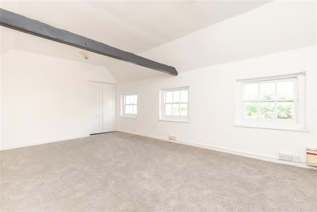 Property photo 1 of 11 Lounge/Diner