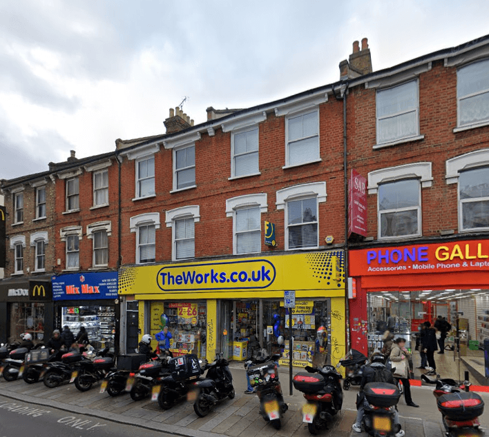 Property photo 1 of 6 Flat To Rent  - Wood Green