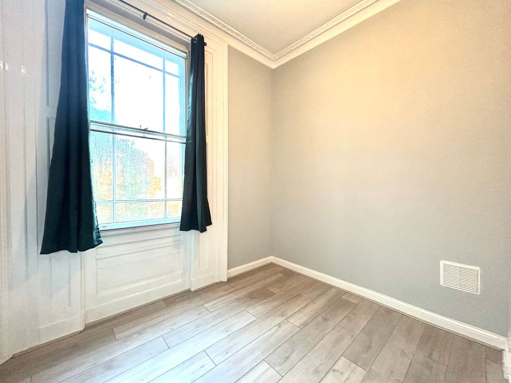 Property photo 3 of 5 Photograph