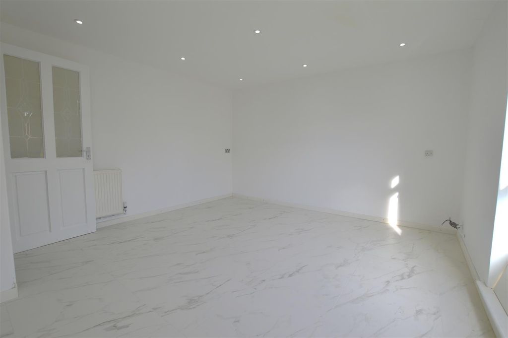 Property photo 3 of 5 Dsc_1094.Jpg