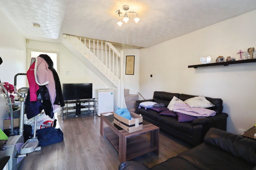 Property photo 3 of 13