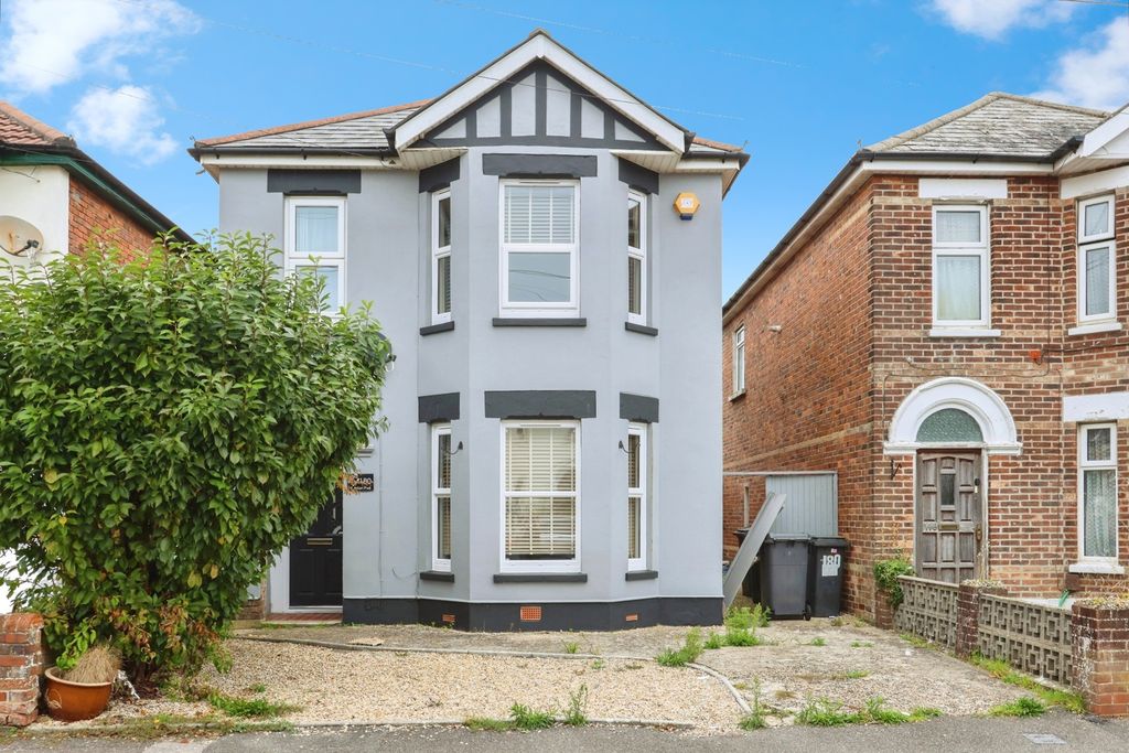 Property photo 1 of 17 Photo