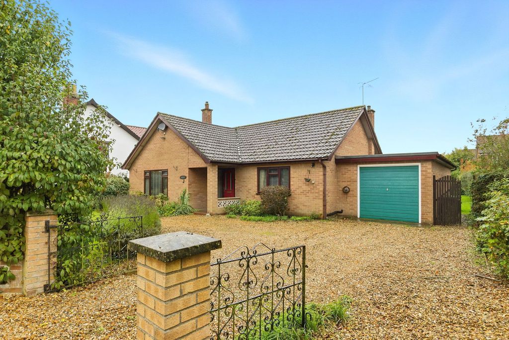 Property photo 1 of 22