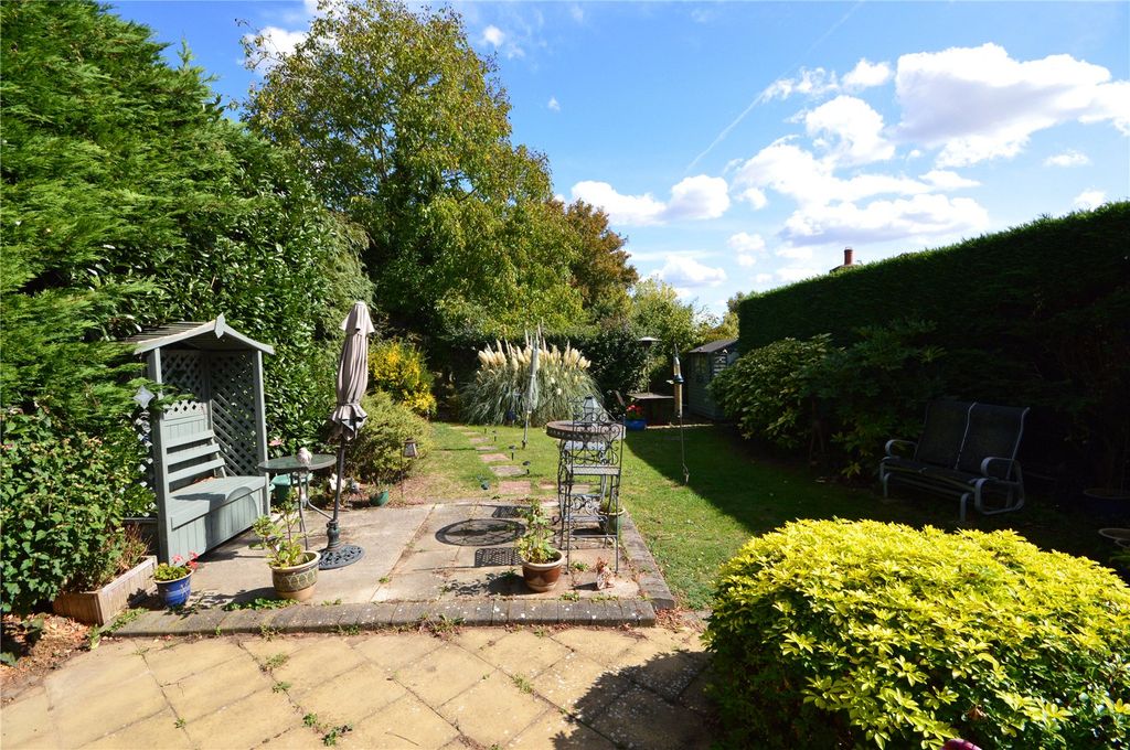 Property photo 2 of 21 Picture No. 27