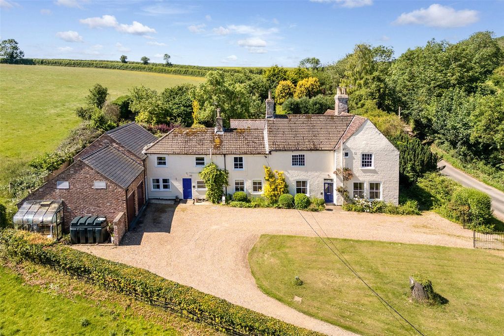 Property photo 1 of 19 Aerial View
