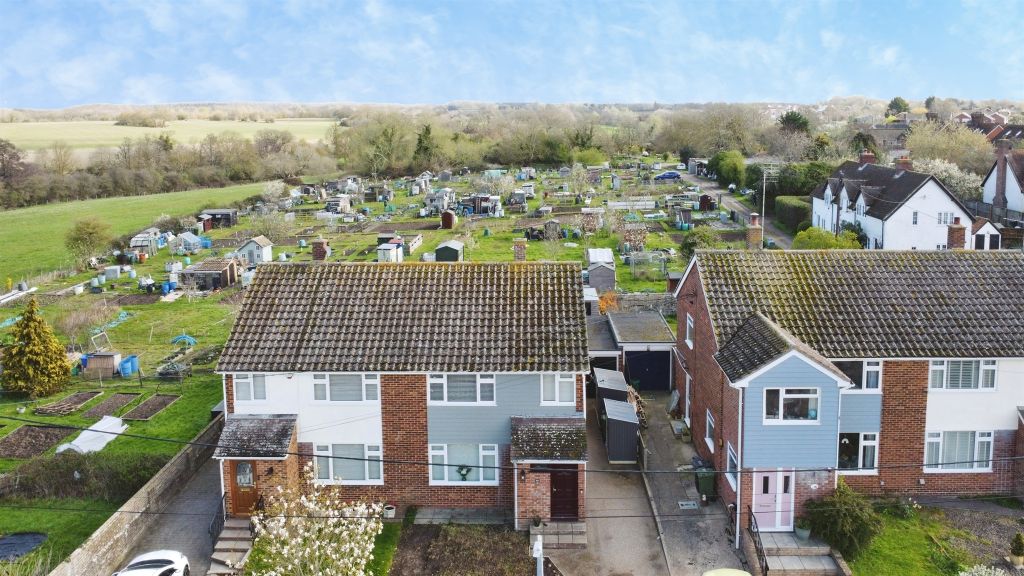 Property photo 2 of 24