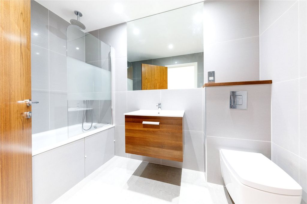 Property photo 3 of 15 Picture No. 13