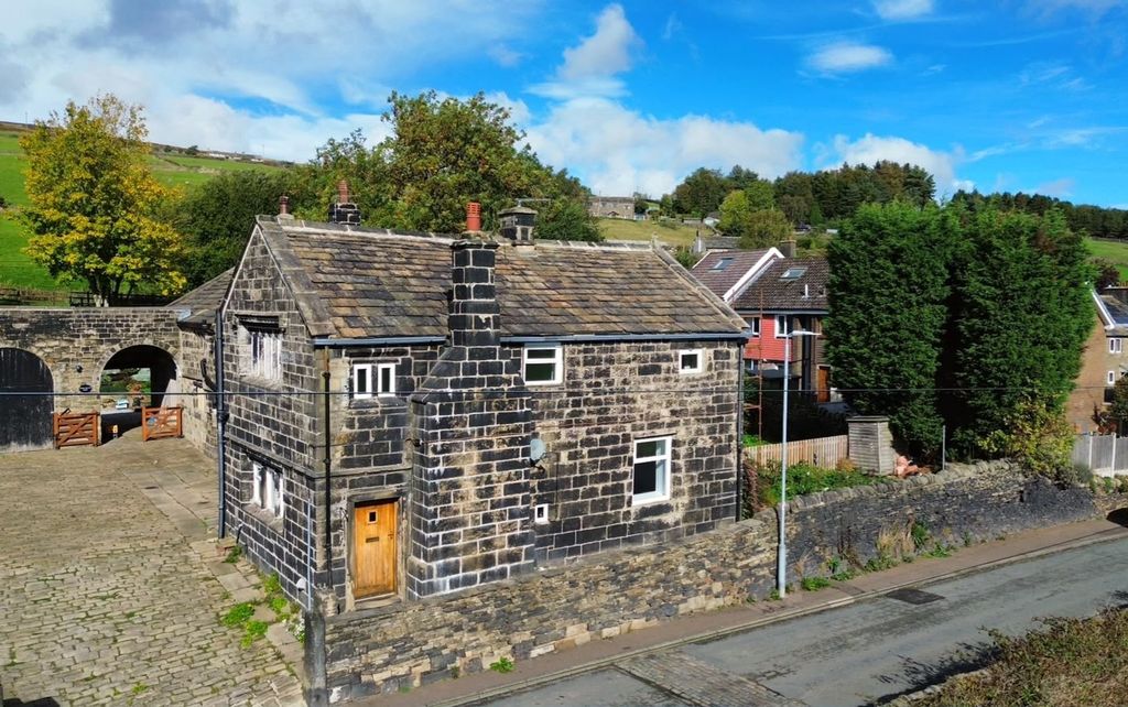 Property photo 1 of 30
