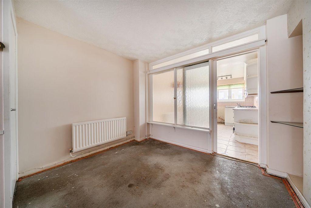 Property photo 1 of 20 1371957-1-68F8Bf405Cab2.Jpg