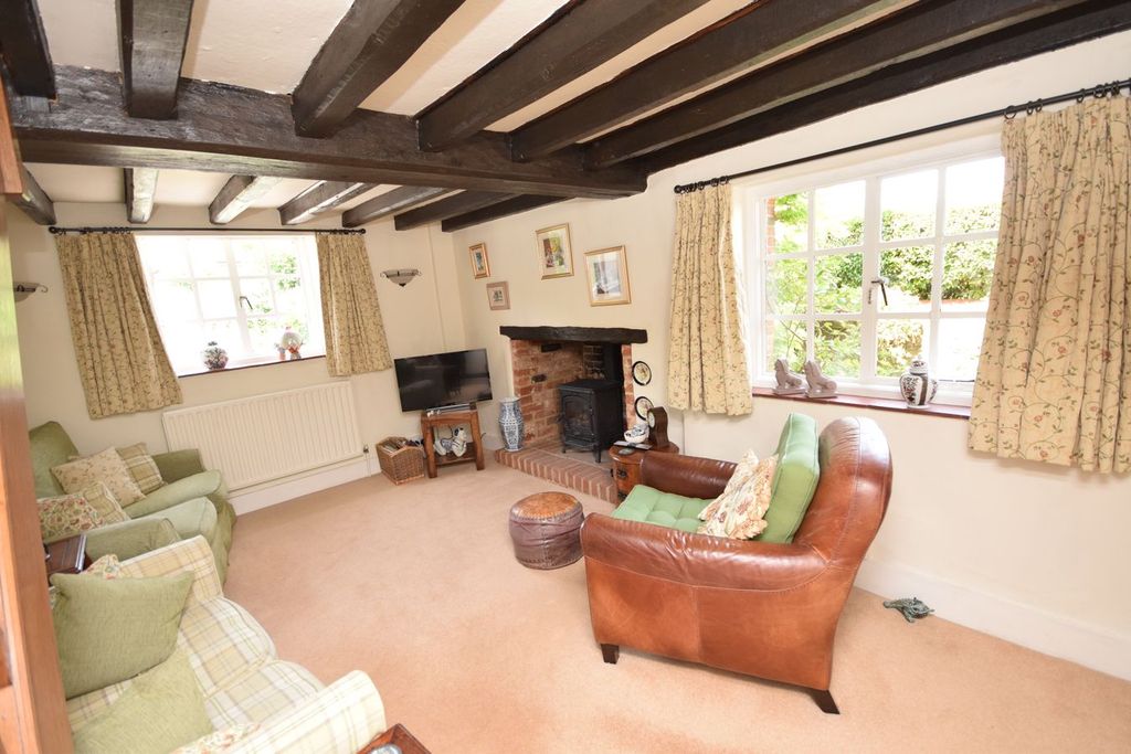 Property photo 3 of 18