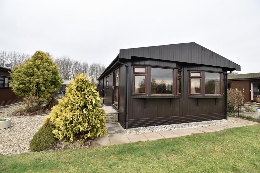 Property photo 1 of 7 7 Acacia Avenue The Elms 3.Jpg