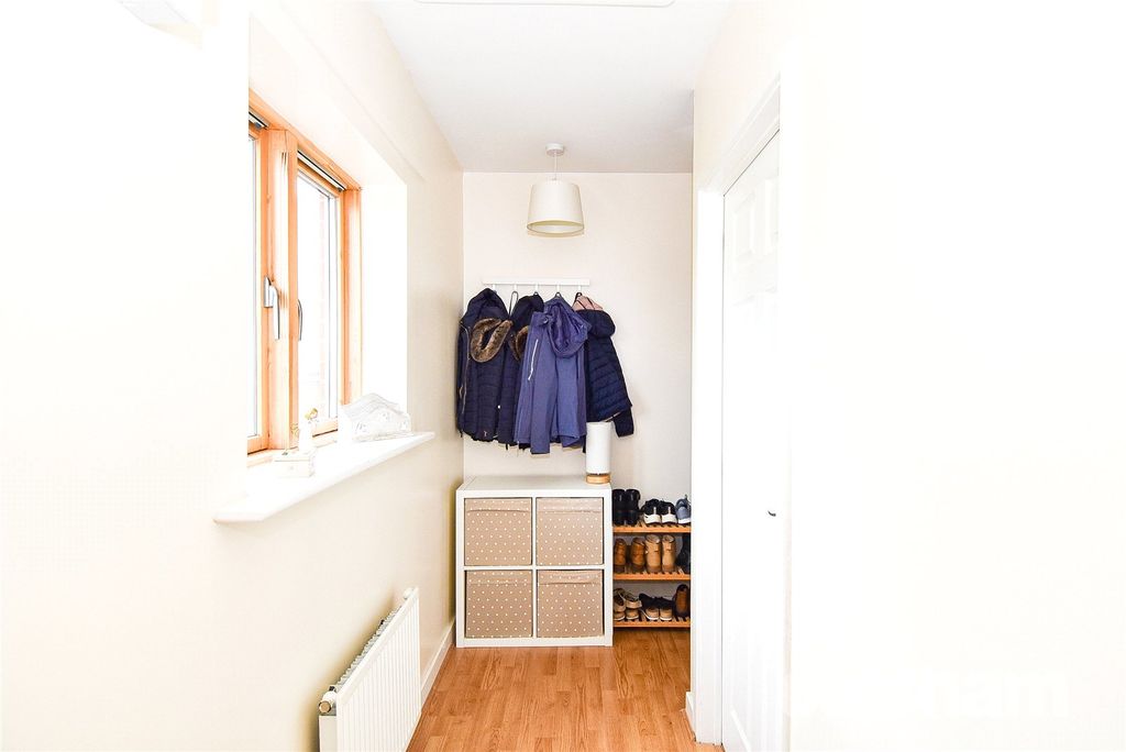 Property photo 2 of 17 Picture No. 03