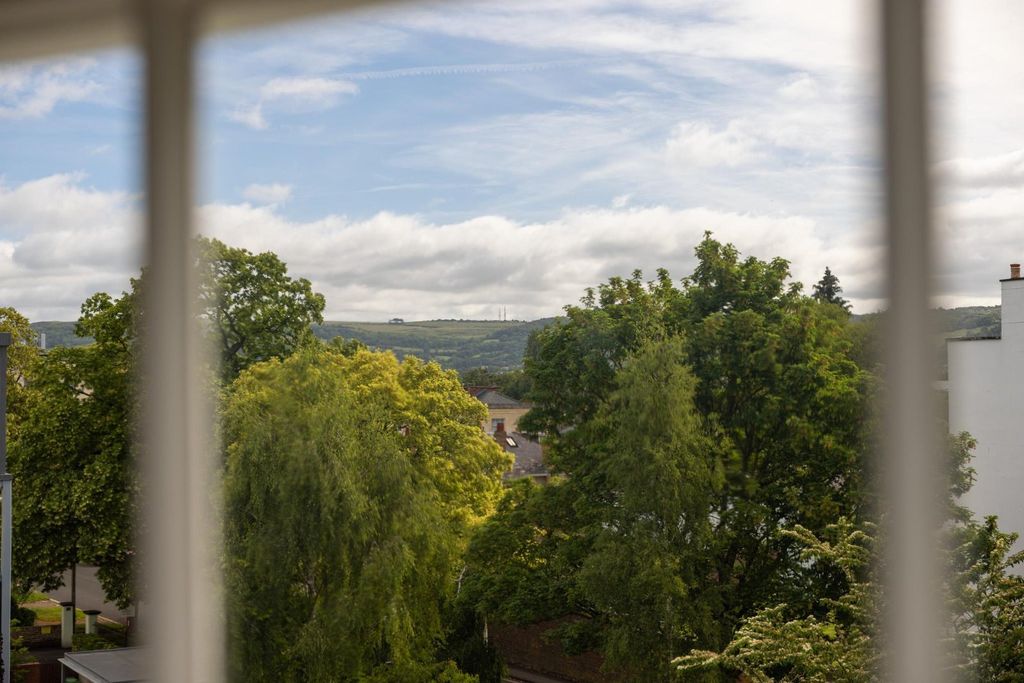 Additional image 24 of 3 bed flat for saleMontpellier Spa Road, Cheltenham, Gloucestershire GL50