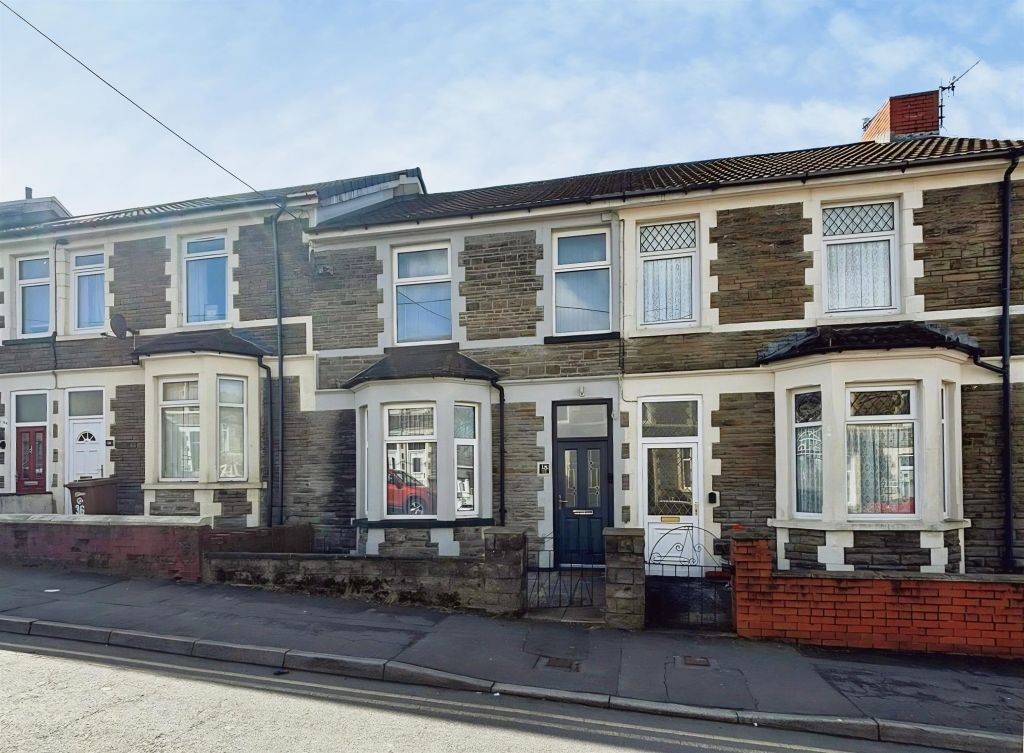 Property photo 2 of 3