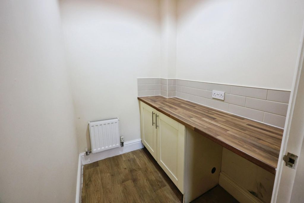 Property photo 3 of 17 9c9B7E38-Pk7A5321.Jpg